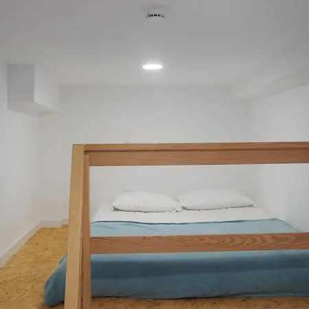 Saragoca 25 Apartment
